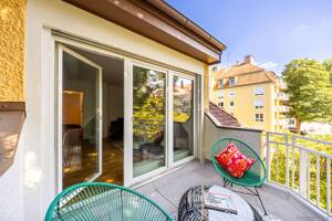 Bestlage Herzogpark: nahe dem Kufsteiner Platz & Isar. Helle 2-Zimmer-DG-Whg mit Dachterrasse & TG. – 81679 München – Vorschaubild 9