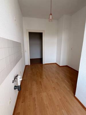 lauter junge Leute im Umfeld – 4277 Leipzig – Vorschaubild 6