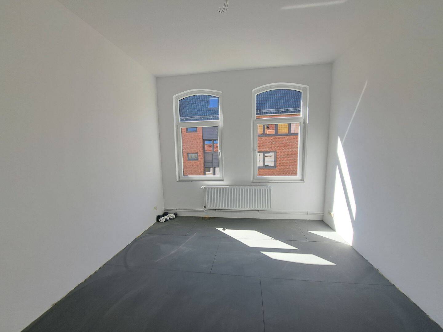 Erstbezug! Frisch sanierte 4-Zimmer-Wohnung mit Balkon und Dusche in Bremerhaven-Lehe! – Bremerhaven – Vorschaubild 5
