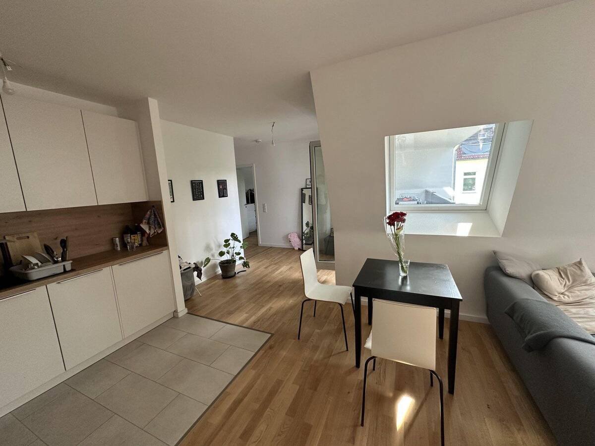 Moderne Neubauwohnung mit Loggia & Einbauküche – 12489 Berlin – Bild 1 von 9