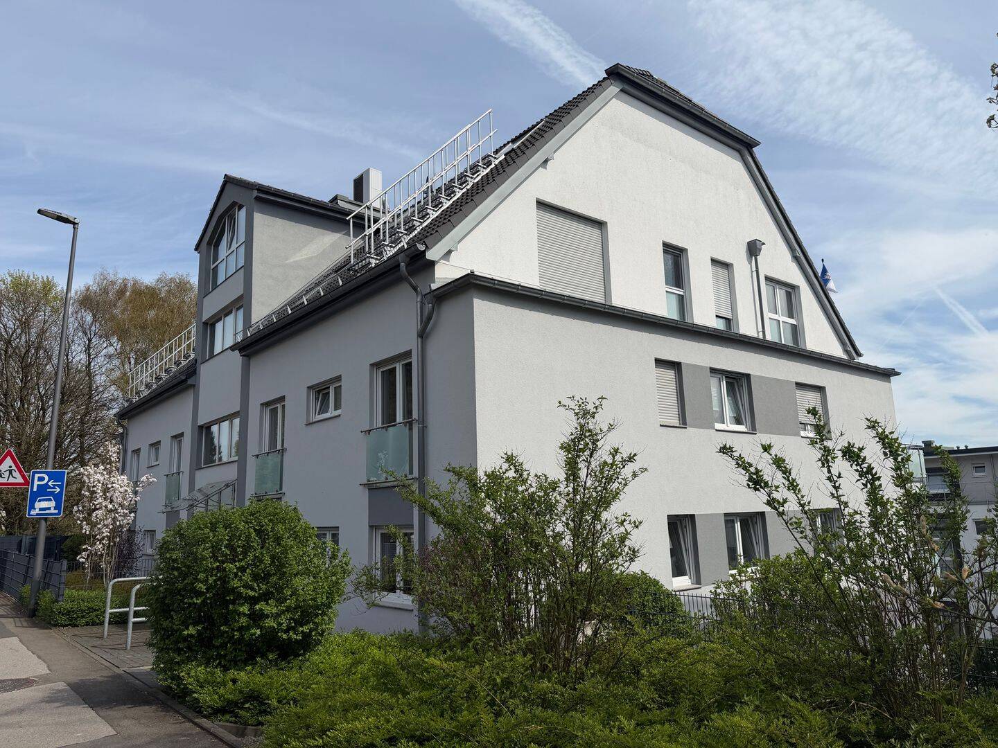 Neuwertiges Mehrfamilienhaus mit 12 Parteien – Remscheid – Vorschaubild 3