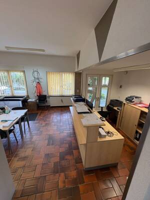 Achtung! - Geräumiges Mehrfamilienhaus mit Gewerbeeinheit in Hagen - Ideale Kapitalanlage – 58089 Hagen – Vorschaubild 8
