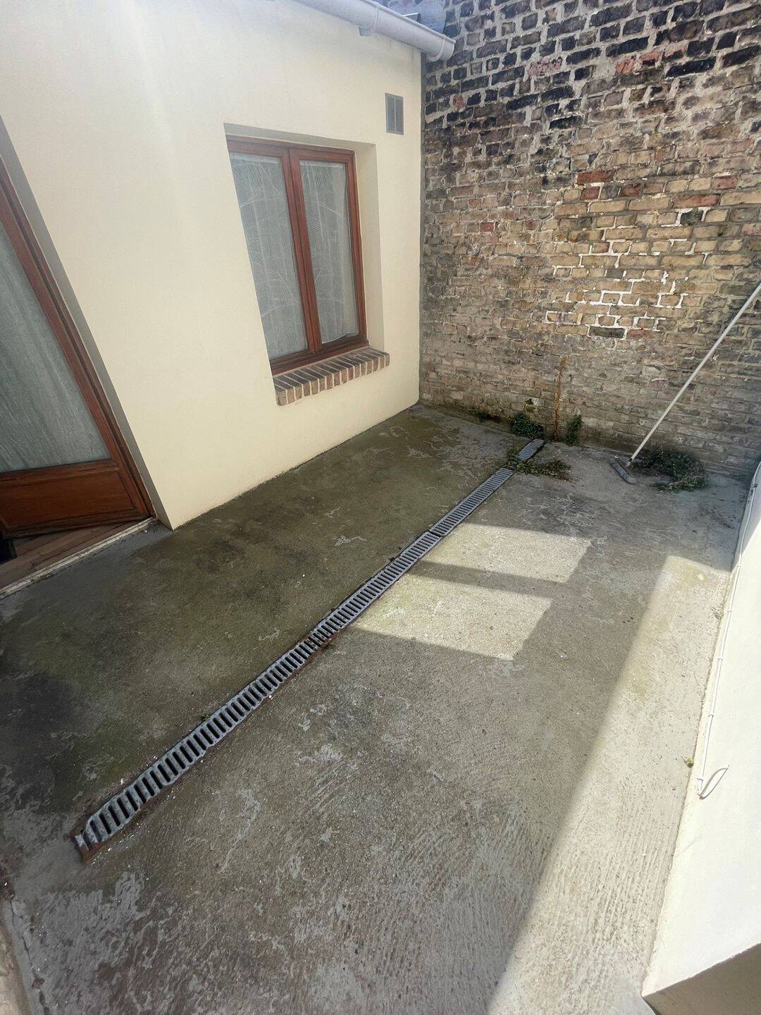 Appartement 1 pièce 10 m² · à Amiens · 10 m² · 325 €/mois