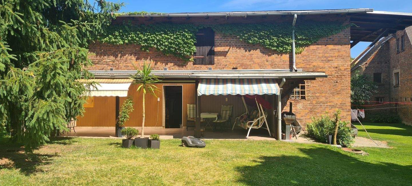 Gepflegtes Bauernhaus auf wunderschönem Grundstück mit Badeteich – Dornburg-Camburg – Vorschaubild 5
