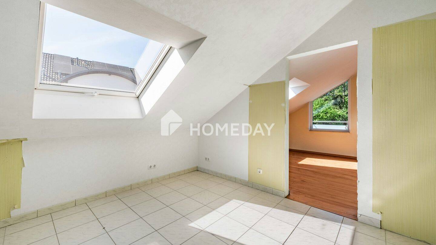 Großzügige Dachgeschosswohnung mit Balkon & 2 Stellplätze - auf Erbpachtbasis – Bochum – Vorschaubild 7