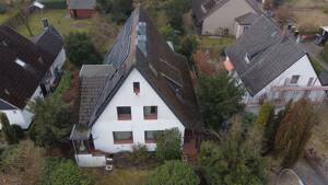 Einfamilienhaus mit Anliegerwohnung und Wintergarten in familienfreundlicher Lage von Harburg-Eißendorf – 21075 Hamburg – Vorschaubild 2