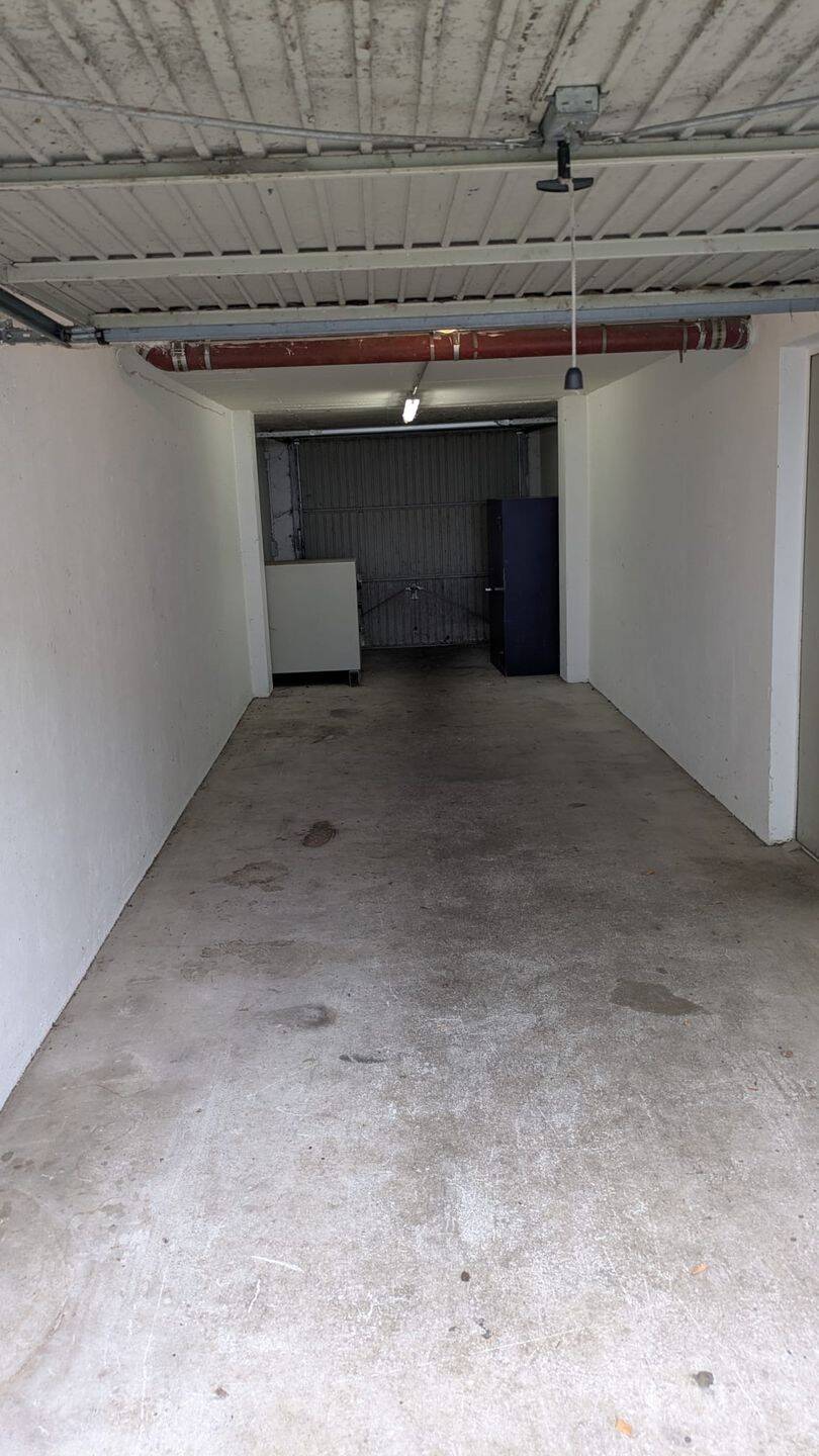 Vollunterkellertes Reihenhaus mit Garage – Bremen – Vorschaubild 4