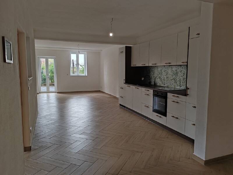 Tradition trifft Moderne mit eigener Terasse! – Wolfsburg – Vorschaubild 2