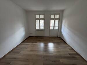 Großzügige 3-Zimmer-Wohnung nach Renovierung - mit Balkon an der Küche und Loggia am Wohnzimmer – 99084 Erfurt – Vorschaubild 3