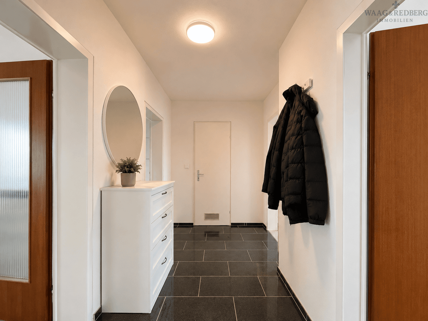 Charmante 3-Zimmer-Wohnung mit Loggia in Nürnberg-Hohe Marter – Nürnberg – Vorschaubild 2