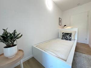 ?? Möbliertes Zimmer mit Balkon in moderner 2er-WG - Collinistraße 5, Mannheim! – 68161 Mannheim – Vorschaubild 1