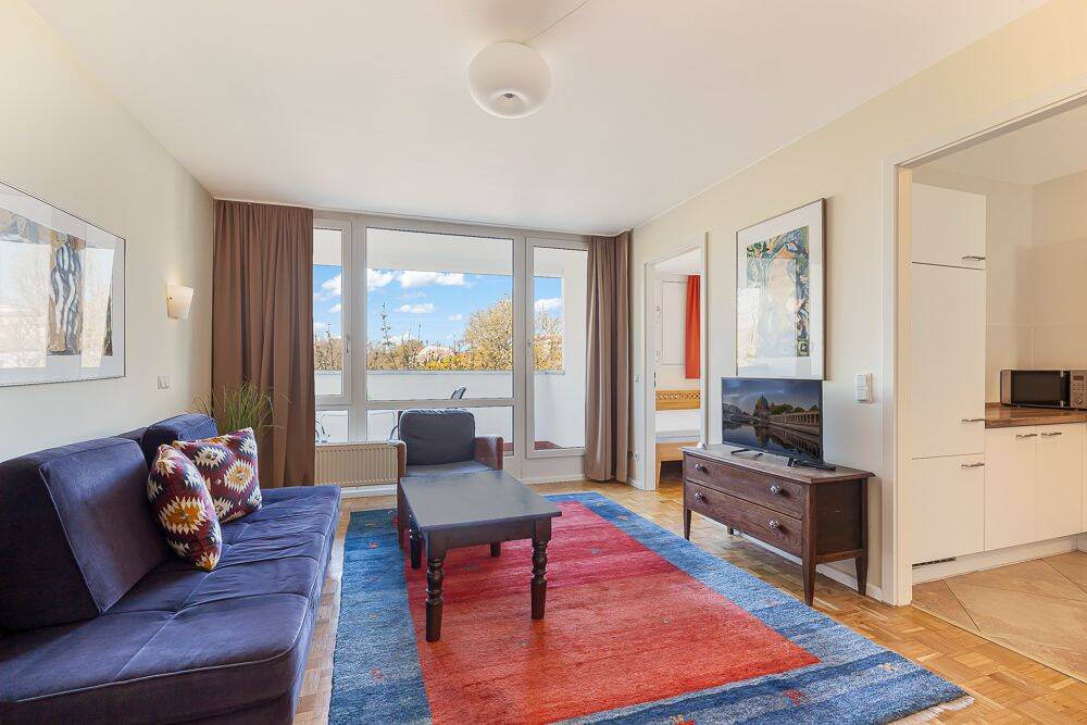 1,5-Zimmer-Neubauwohnung in der beliebten Kadiner Straße mit Weitblick über Berlin! – Berlin – Vorschaubild 2