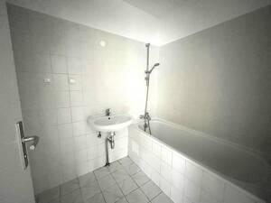 Schöne 3-Zimmer-Wohnung sucht Mieter – 34123 Kassel – Vorschaubild 9