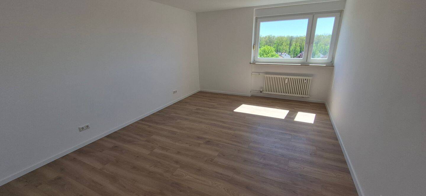 Kernsanierte 2 Zimmer - Wohnung ab sofort – Nürnberg – Vorschaubild 2