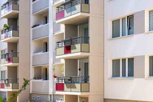 Auf gute Nachbarschaft: individuelle 3-Zimmer-Wohnung – 1277 Dresden – Vorschaubild 5