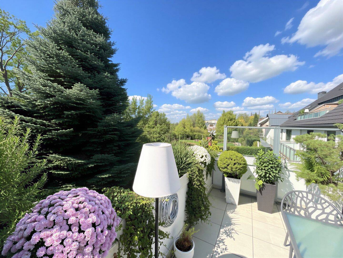 Naturblick inklusive Maisonette - Wohnung mit Kamin, Loggia und eigenem Eingang in Essen-Heidhausen