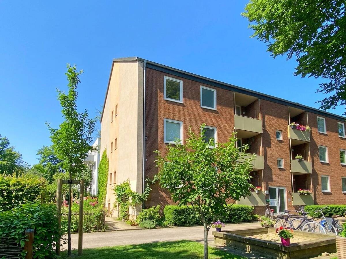 Großzügige 4-Zimmer-Wohnung mit zwei Balkonen im Süden Münsters – 48153 Münster – Bild 1 von 2