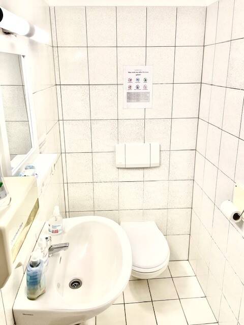 Kapitalanlage - Wohn-/Geschäftshaus mit ca. 423,79 m² in bester Zentrallage von 51379 Leverkusen nahe der Fußgängerzo... – Leverkusen – Vorschaubild 6