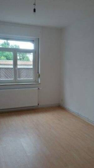 gemütliche 3 Raumwohnung, im EG, mit Balkon und EBK – 99089 Erfurt – Vorschaubild 7
