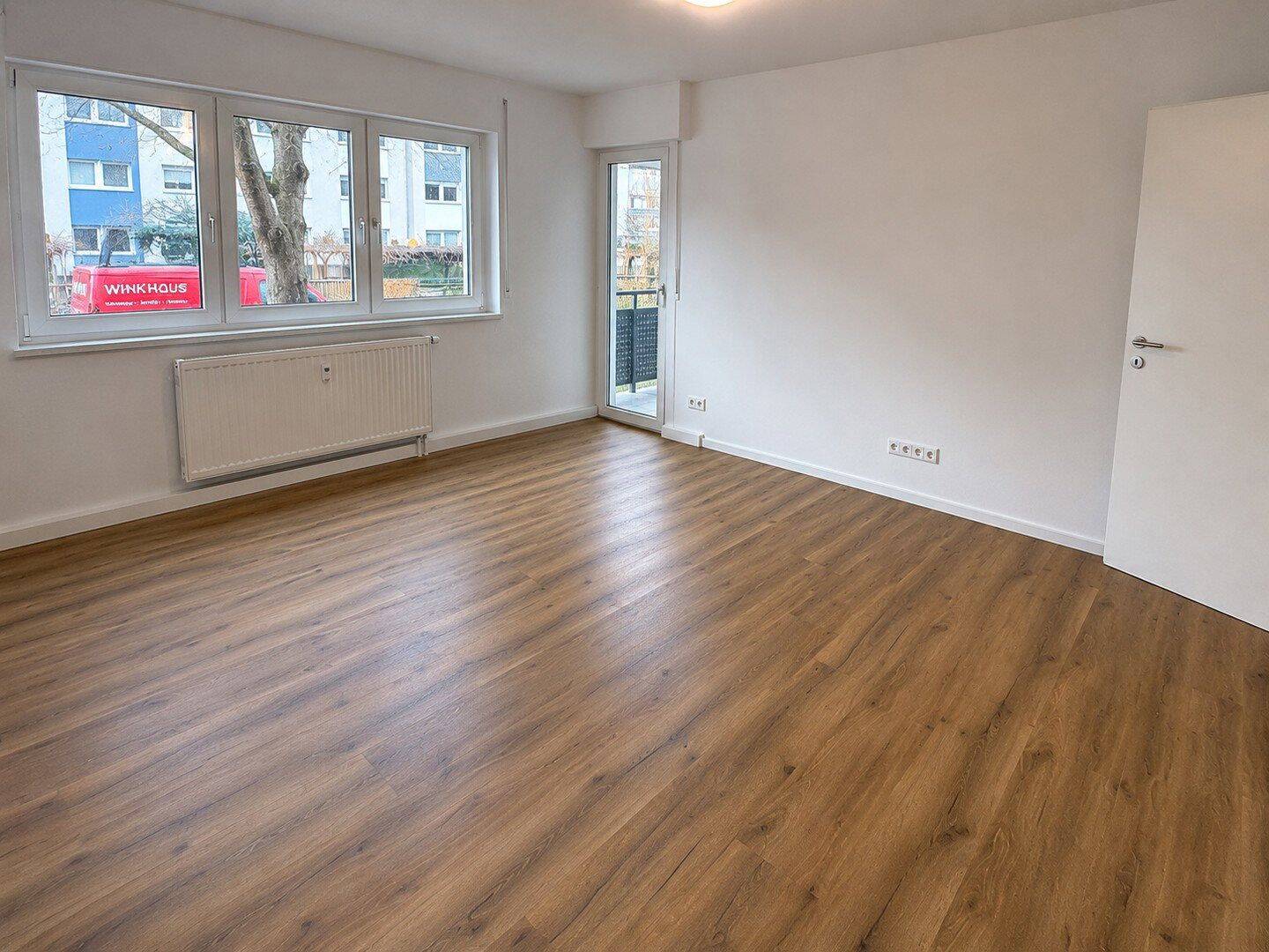 Sanierte 3-Zi.-Wohnung mit Südbalkon, EBK und Garage – Radolfzell am Bodensee – Vorschaubild 2