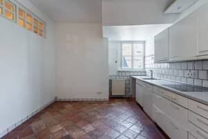 **Historischer Charme über den Dächern Lehels - Denkmalgeschützte Altbauwohnung im Dachgeschoss** – 80538 München – Vorschaubild 8
