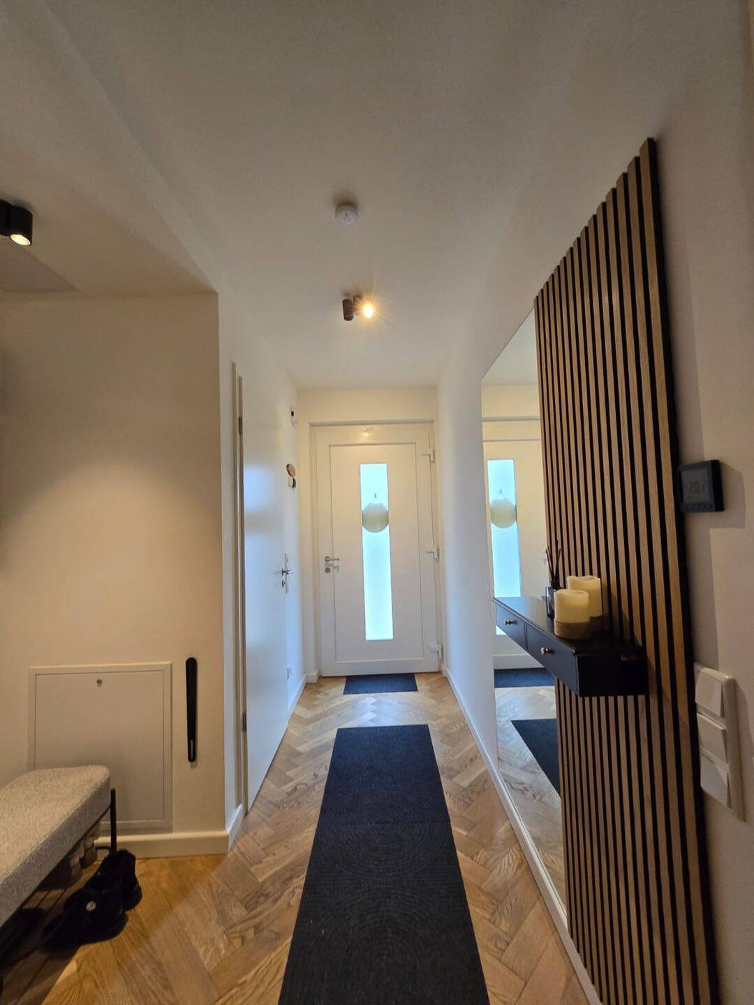 Einziehtraum mit Luxus-Ausstattung: Reiheneckhaus mit Stellplatz – Köln – Vorschaubild 2