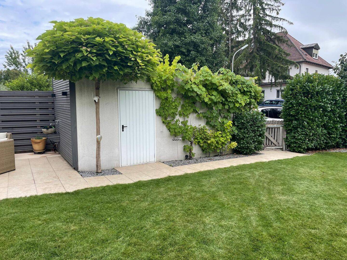 Exklusives Reiheneckhaus (200 m²) mit PV, Wärmepumpe, großem Garten & Garage – München Fasanerie – München – Vorschaubild 3