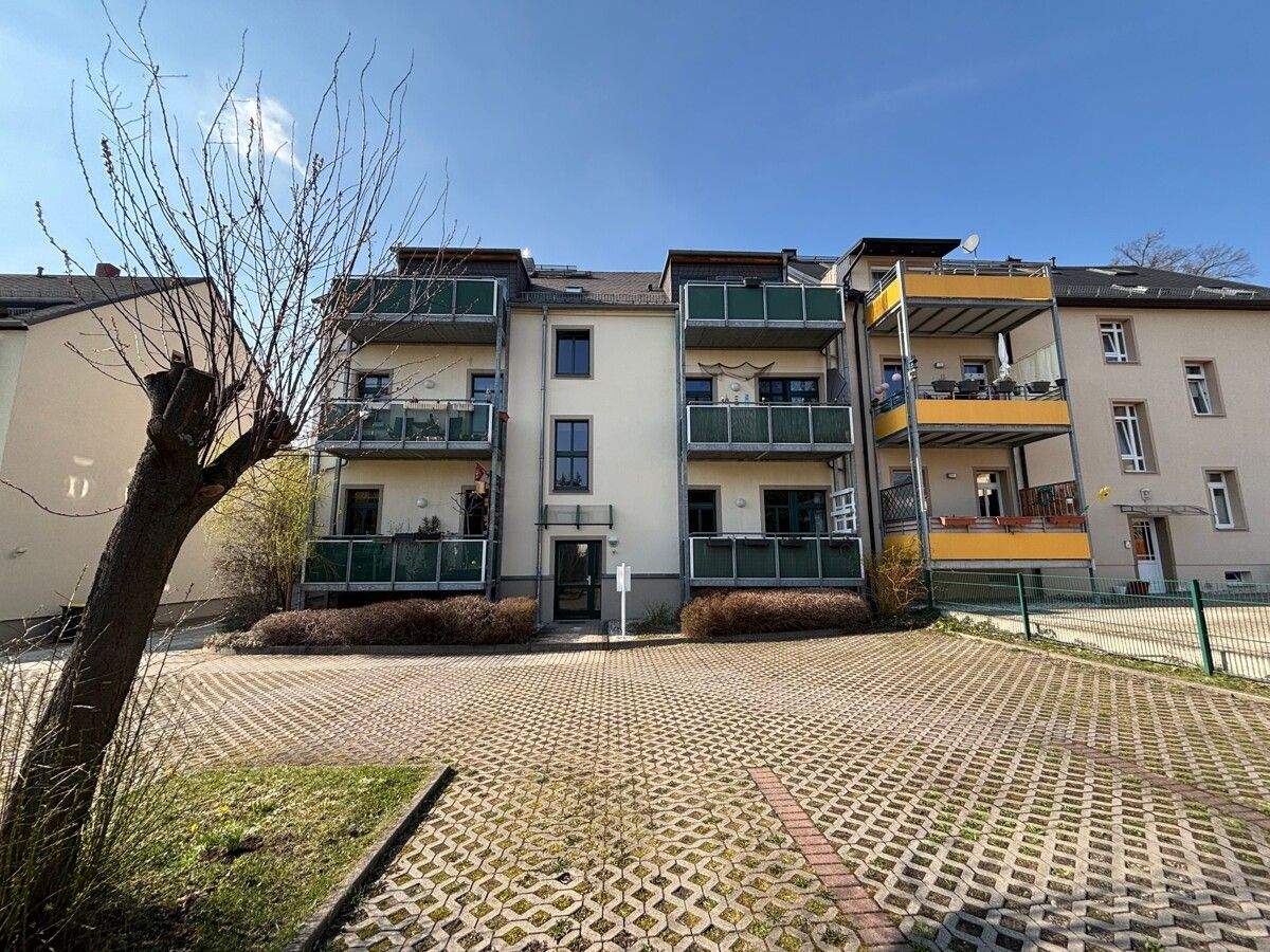 Saniertes Mehrfamilienhaus in Chemnitz mit Balkonen, Stellplätzen und neuer Heizungsanlage – Chemnitz – Vorschaubild 3