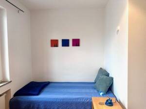 Zeitlose, möblierte Wohnung mit Balkon in der Kölner Südstadt – 50678 Köln – Vorschaubild 3