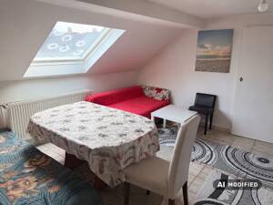 Charmante 3,5-Zimmer-Maisonette nahe Helios Klinikum, inkl. 30 m² zusätzlicher Nutzfläche. – 47805 Krefeld – Vorschaubild 7