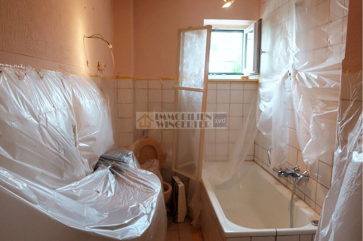 Familienfreundliches Reiheneckhaus mit großem Garten und zwei Garagen – Regensburg – Vorschaubild 5