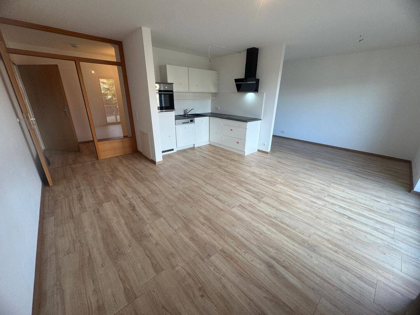 SORGLOS-INVESTMENT: Renovierte ETW mit über 5% Rendite!