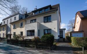 Ein-/bis Zweifamilienhaus mit Garten in attraktiver Lage von Bonn - Whg 1.OG aktuell vermietet