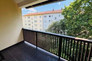 Nette 3-Zimmer-Wohnung mit Balkon in Bad Cannstatt – 70374 Stuttgart – Vorschaubild 4