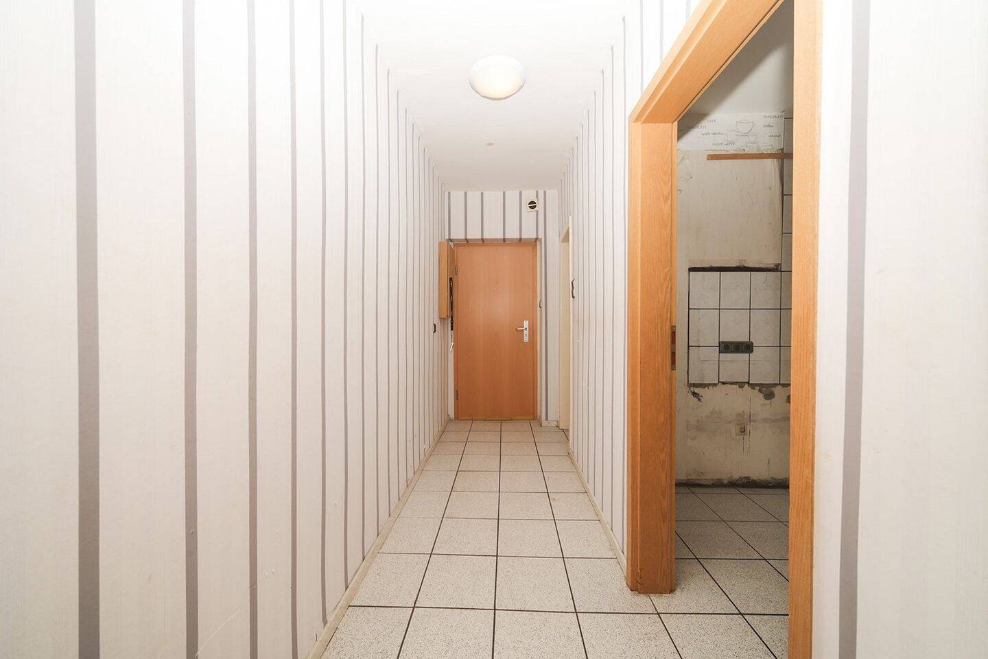 Attraktive 3,5-Zimmer-Wohnung mit Tiefgaragenstellplatz – Dortmund – Vorschaubild 4