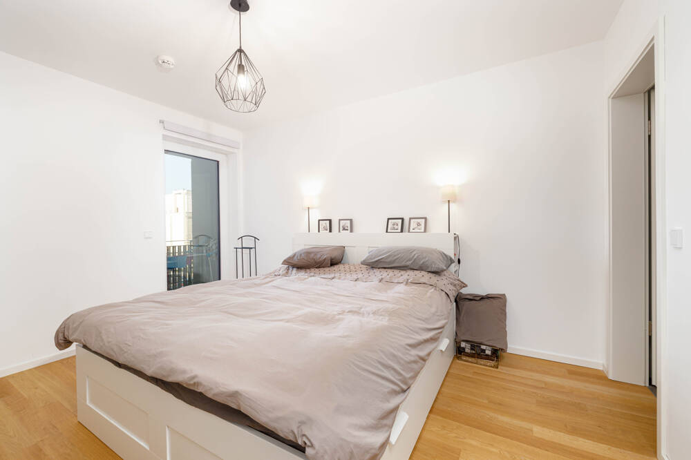 Hochwertige 2,5-Zimmer-Wohnung mit Aufzug, zwei Balkonen und Tiefgarage in Barmbek-Süd – Hamburg – Vorschaubild 6
