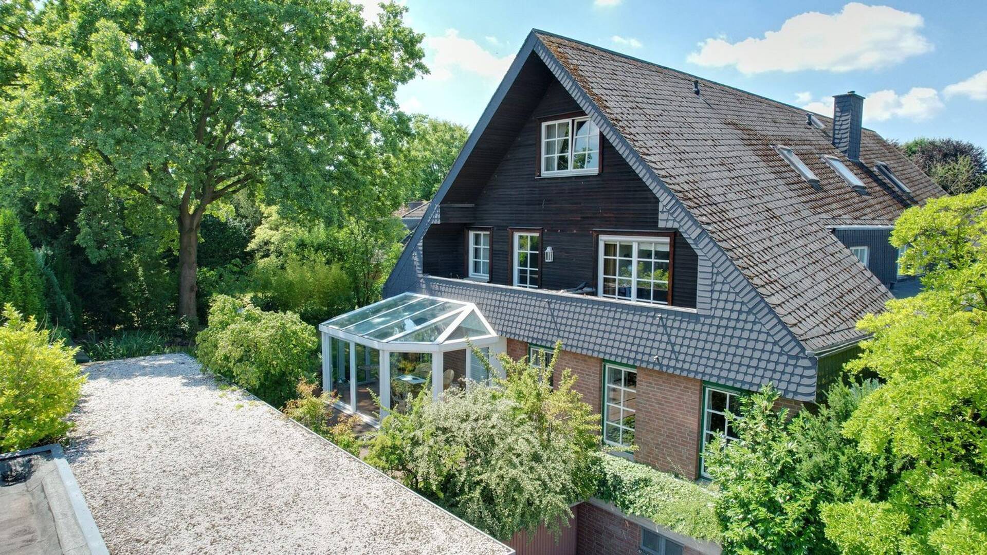 Haus in 50933 Köln mit 320 m² kaufen