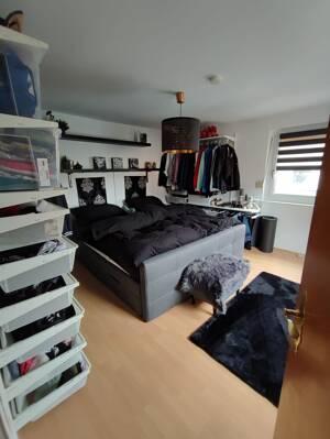 Kleines älteres Dorfhaus – 91056 Erlangen – Vorschaubild 9