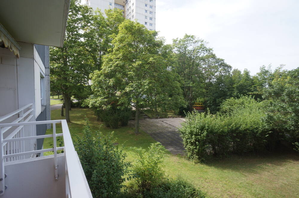 MZ-Oberstadt: Ruhige, sanierte, gut geschnittene 3 Zimmerwohnung, 1. OG, gepflegte Wohneinheit. – Mainz – Vorschaubild 3