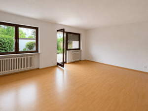 Gepflegte 2,5-Zimmer-EG Wohnung mit Südterrasse, Garten und Garage in Freiburg-Weingarten – 79114 Freiburg im Breisgau – Vorschaubild 6