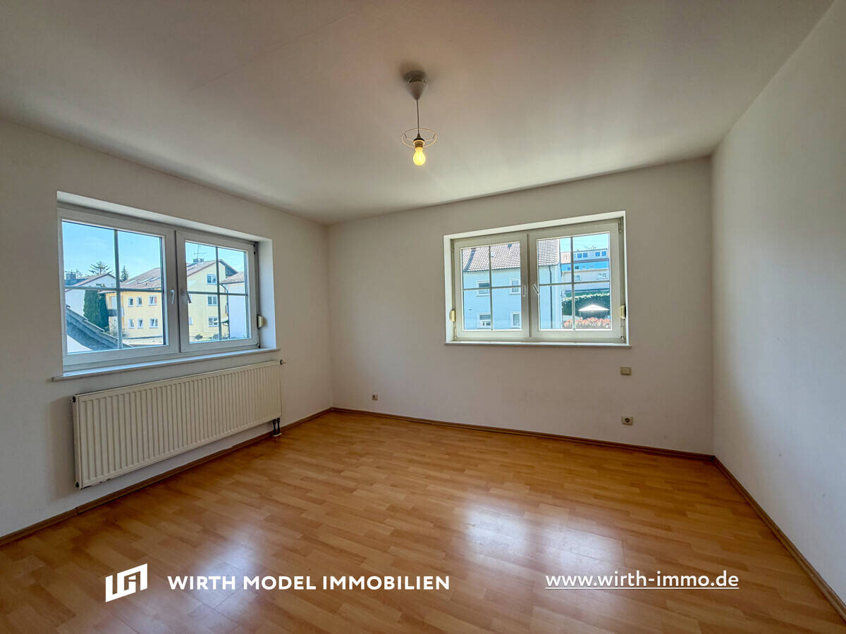 Drei-Zimmer-Wohnung mit zwei Balkonen in schöner Lage – Würzburg – Vorschaubild 7