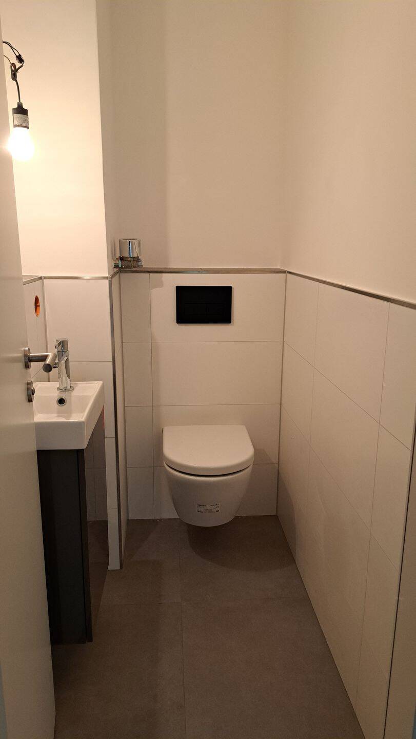 Renovierte 4 Zimmerwohnung mit Balkon/Wintergarten, Garage am Schloss und Uni – Mannheim – Vorschaubild 9