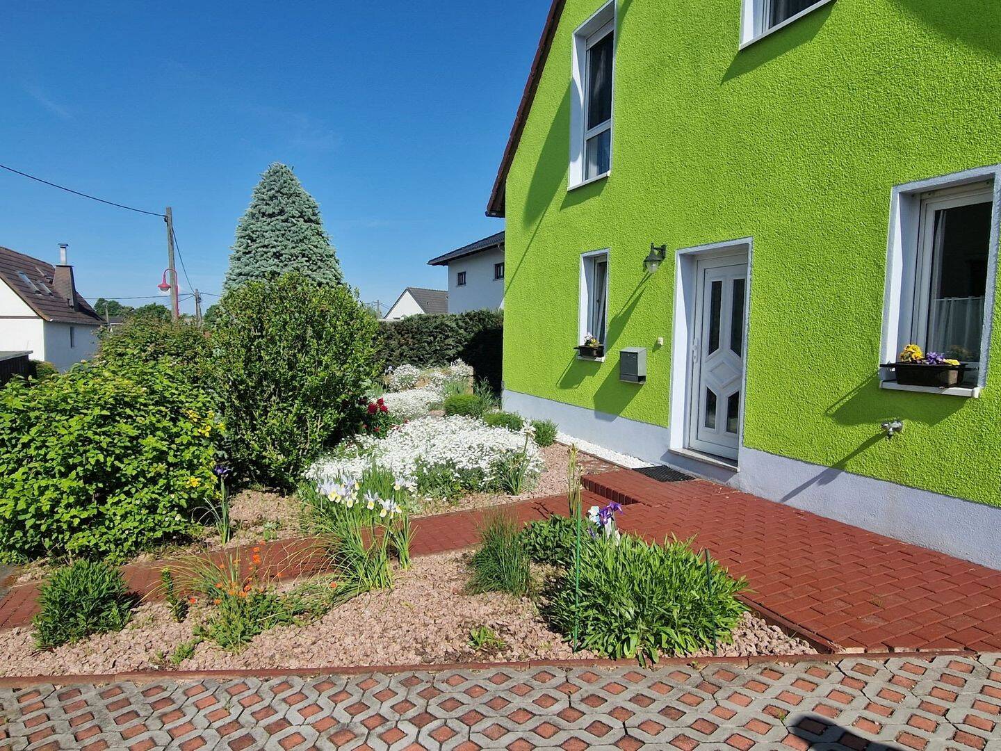 Einziehen und wohlfühlen - Einfamilienhaus in Trebula – Altkirchen – Vorschaubild 3