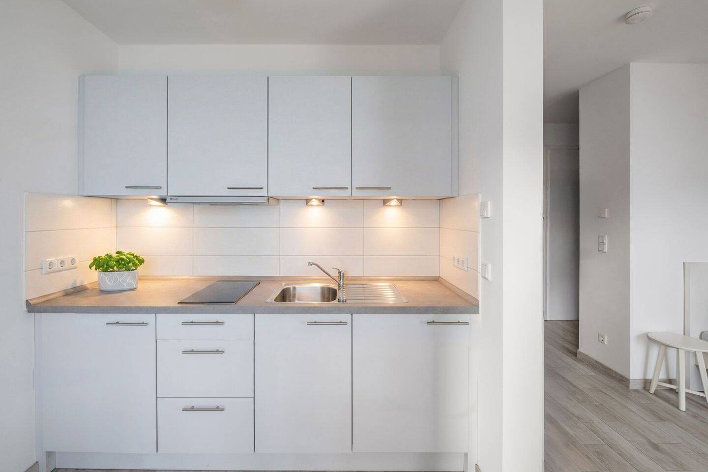 Stilvolles Studio in ruhiger Lage fußläufig vom Boxhagener Platz – Berlin – Vorschaubild 2