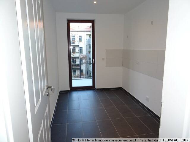 Schöne 3-Raum-Wohnung mit hochwertiger Ausstattung - Parkett, Wanne, Balkon! – Leipzig – Vorschaubild 3
