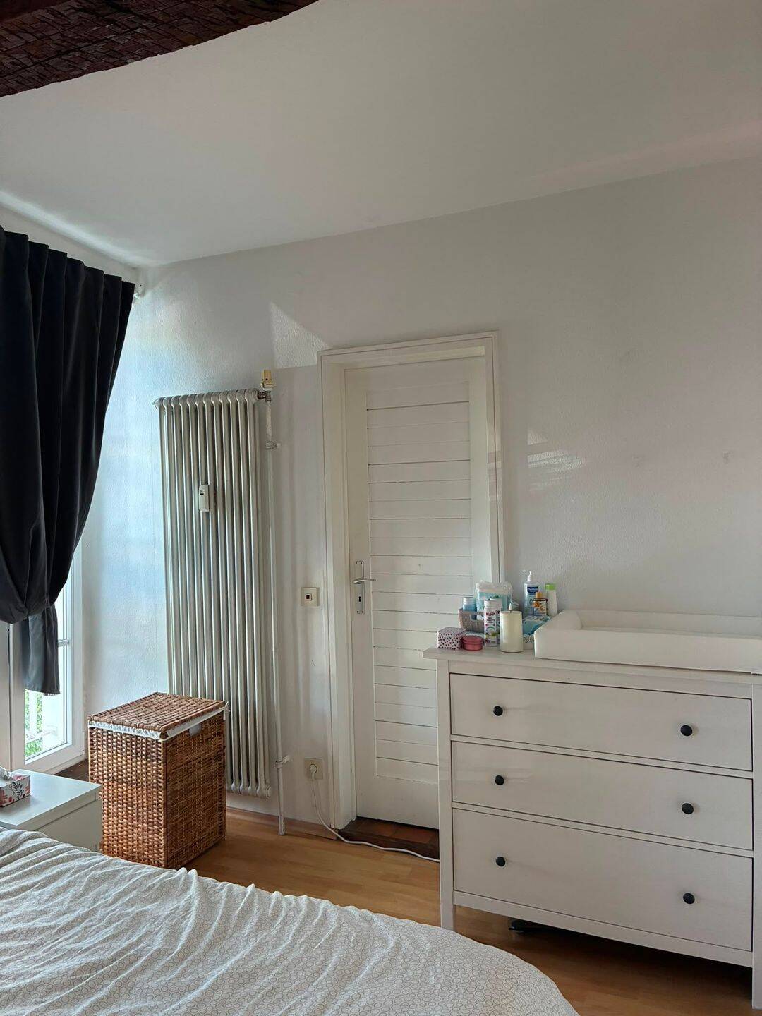 Studio-Wohnung in Barockgebäude mit sehr schöner Aussicht auf Fluß und Stadt – Saarbrücken – Vorschaubild 3