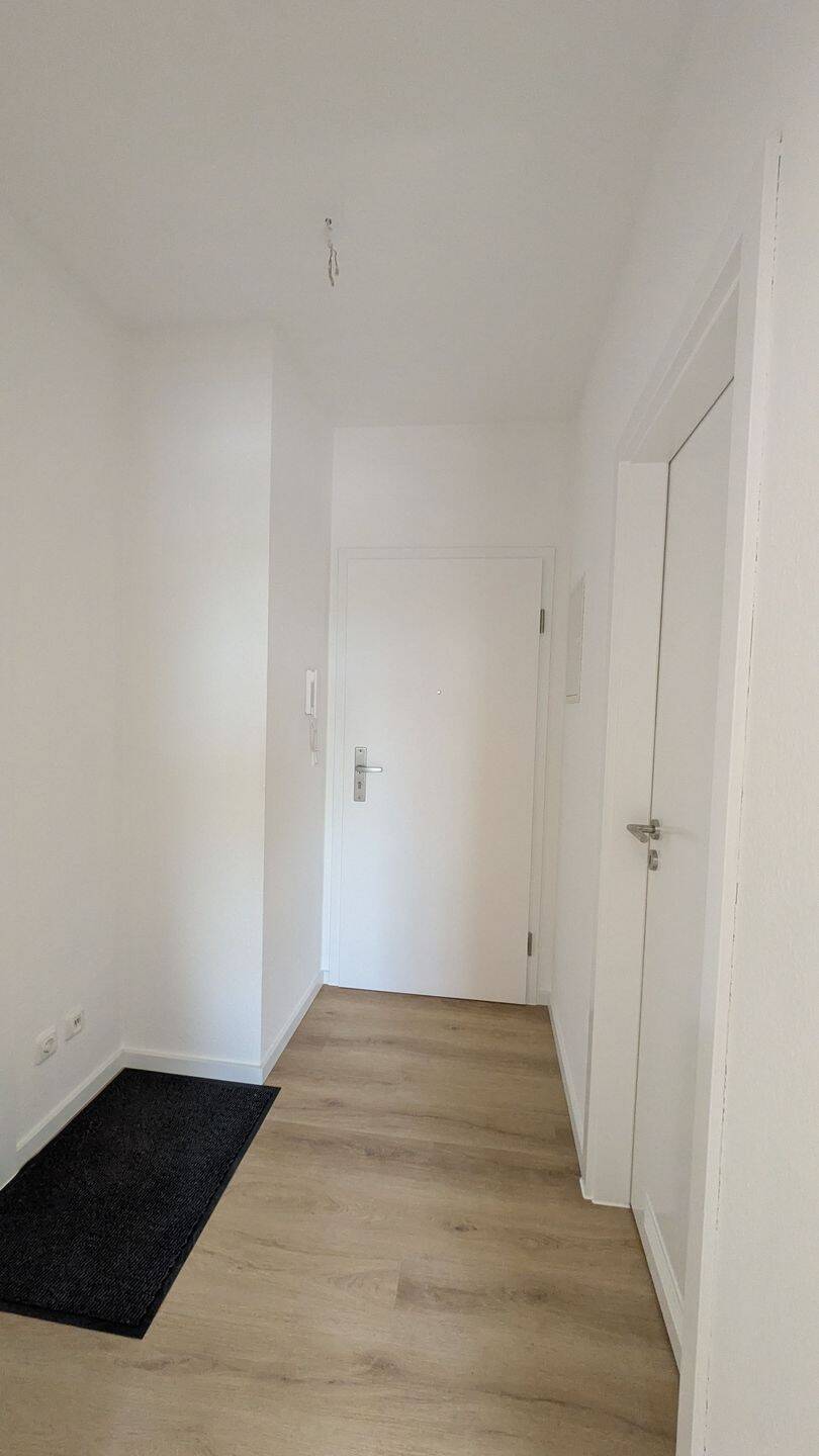 Helle gemütliche Wohnung mit Blick in die begrünte Umgebung – Dresden – Vorschaubild 8