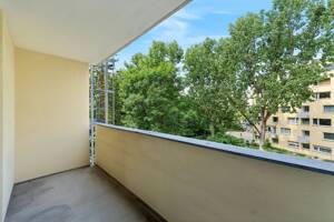 Klassische 2-Zi.-Whg. in Schwabing mit Balkon, Aufzug und bereit zur Modernisierung – 80796 München – Vorschaubild 7
