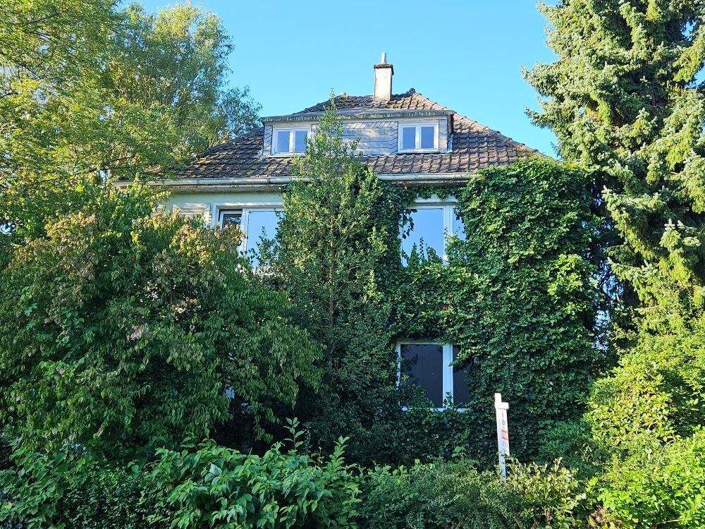 **** Freistehendes Einfamilienhaus in Oberbrügge **** – Halver – Bild 1 von 9
