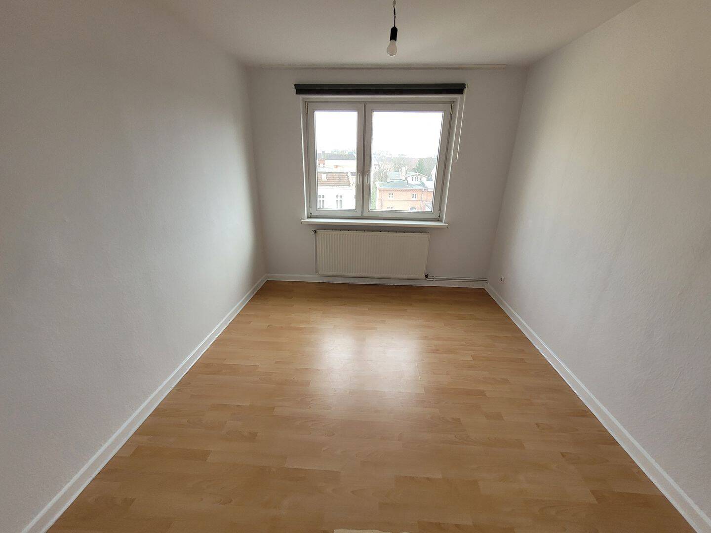 Zentrales Wohnen in der Hansestraße - ideal für Pendler – Lübeck – Vorschaubild 3